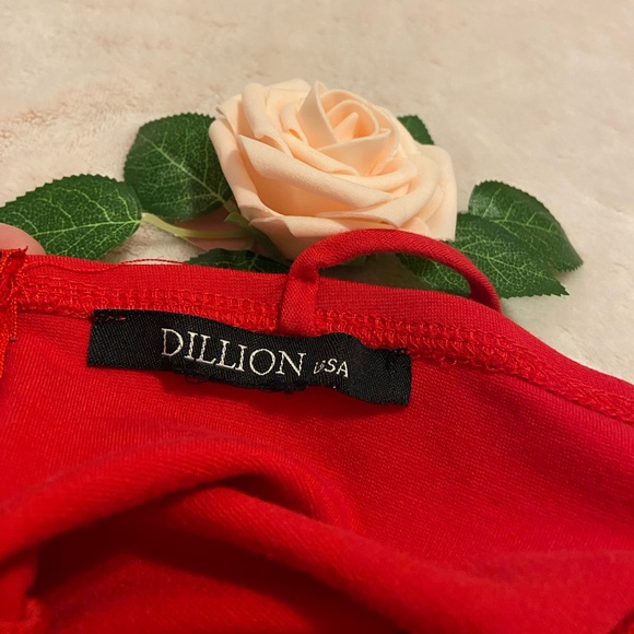 Red mini dress - Picture 3 of 3